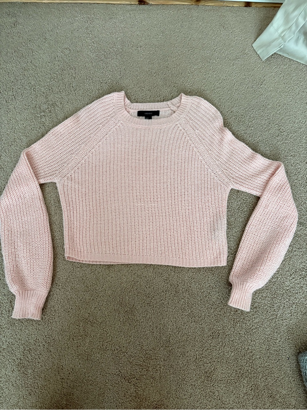 Forever 21 Light Pink Cropped Crewneck Sweater